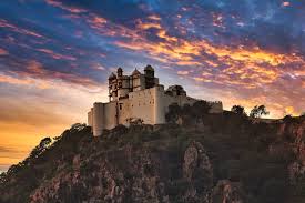 Sajjangarh: The Monsoon Palace in Udaipur